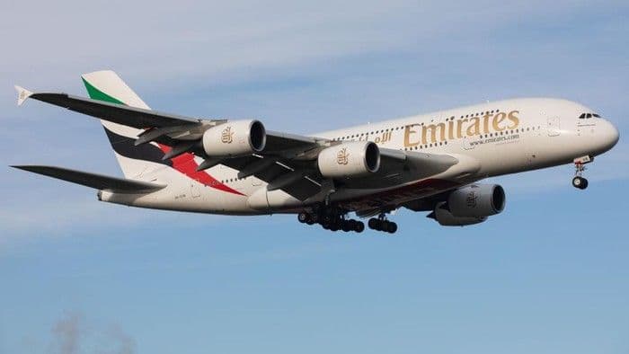 pesawat_emirates_alihkan_penerbangan_ke_frankfurt_akibat_penumpang_darurat_medis_