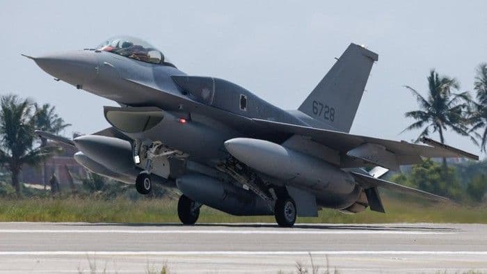 taiwan_terima_dua_f16v_pertama_dari_as_perkuat_armada_udara