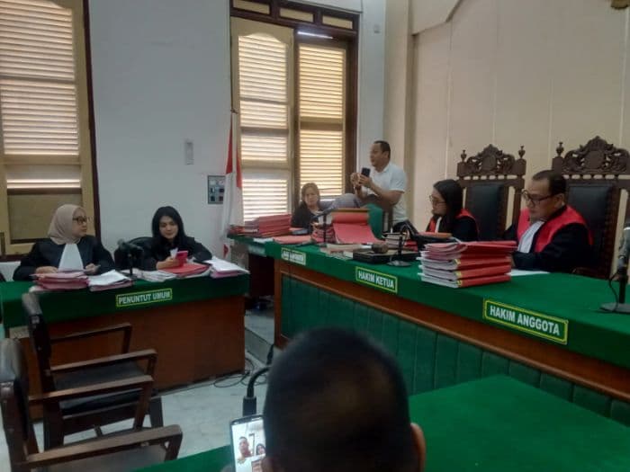 jaksa_terima_anak_bunuh_ayah_di_tanjung_mulia_medan_divonis_16_bulan_penjara