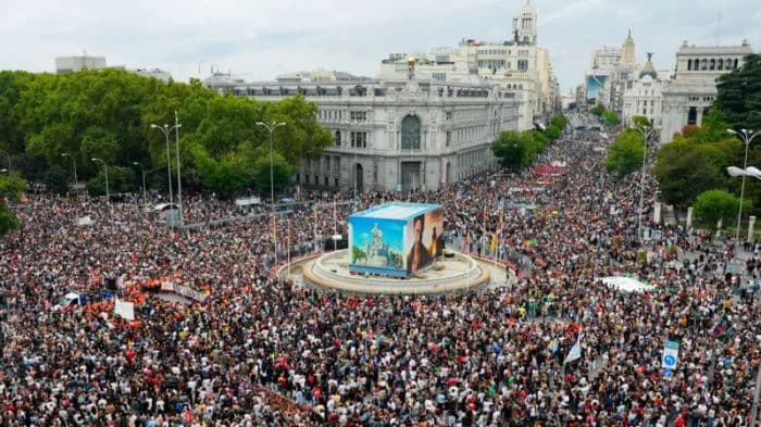 puluhan_ribu_warga_spanyol_turun_ke_jalan_tuntut_solusi_krisis_perumahan