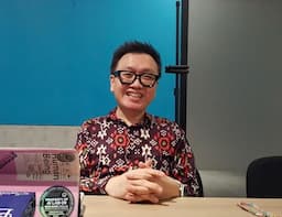 kunci_jadi_guru_besar_di_usia_muda_vice_rector_binus_mulai_meneliti_sedini_mungkin_