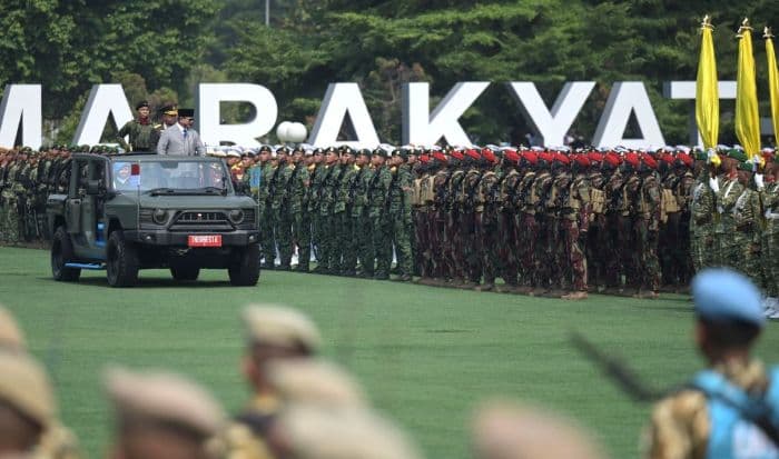 prabowo_tingkat_kehidupan_tni_tak_boleh_jauh_dari_rakyat