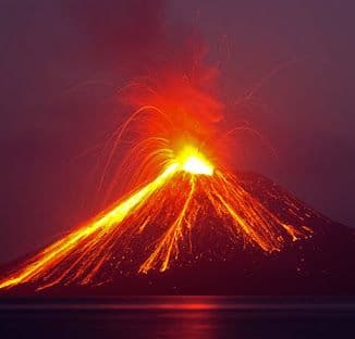 gunung_anak_krakatau_erupsi_dua_kali_pagi_ini_warga_diminta_jauhi_radius_3_km