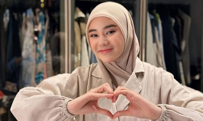 dituding_gontaganti_pasangan_tiap_tahun_clara_shinta_itu_fitnah