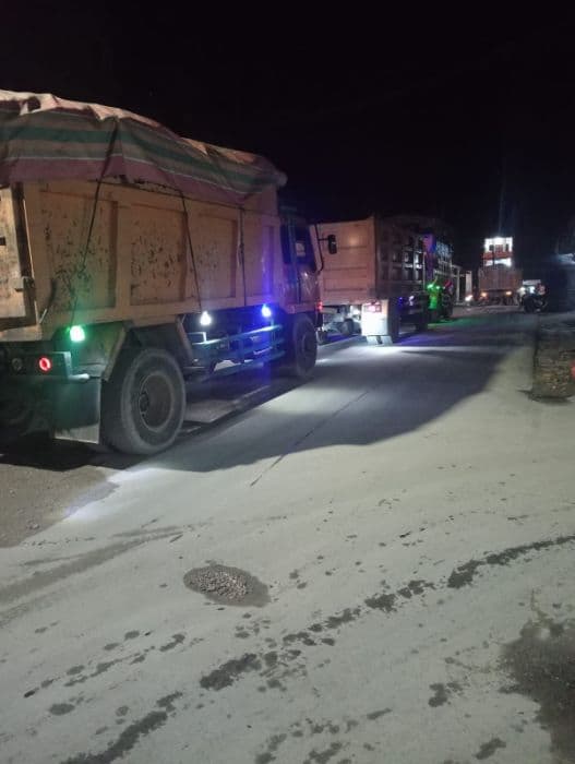 truk_masih_melintas_di_kota_sidikalang_larangan_bupati_dairi_dipertanyakan