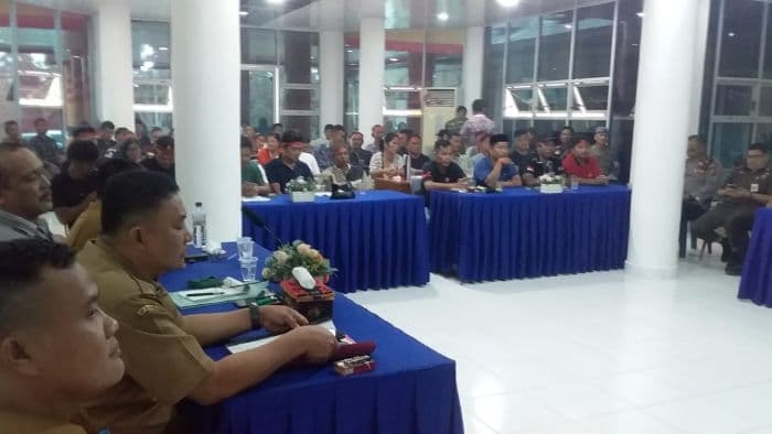 dugaan_perzinahan_kadus_di_nias_utara_warga_tuntut_pemberhentian