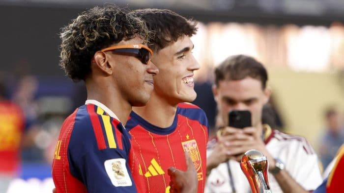 nominasi_kopa_trophy_2026_lamine_yamal_dan_pau_cubars_jadi_favorit