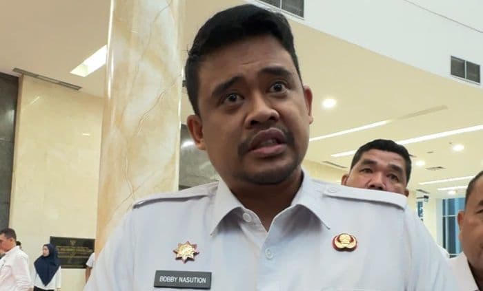 kabut_asap_karhutla_meluas_gubernur_sumut_siapkan_pembelajaran_jarak_jauh