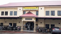tak_terima_anaknya_dipukul_guru_smpn_1_air_batu_dilaporkan_ke_polres_batu_bara_