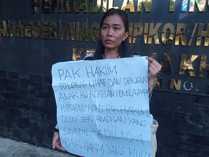 ditelantarkan_sejak_hamil_irt_di_medan_minta_hakim_tolak_praperadilan_suami_