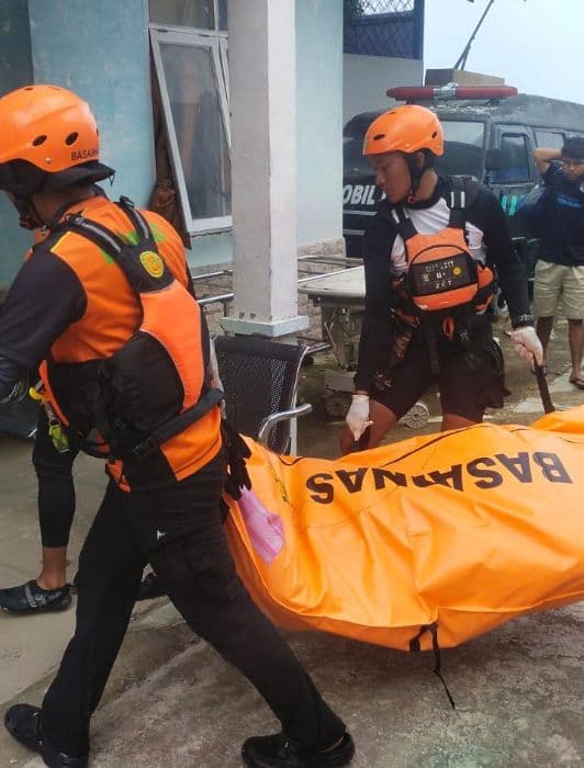 warga_yang_hilang_di_danau_toba_ditemukan_mengapung_di_perairan_ambarita