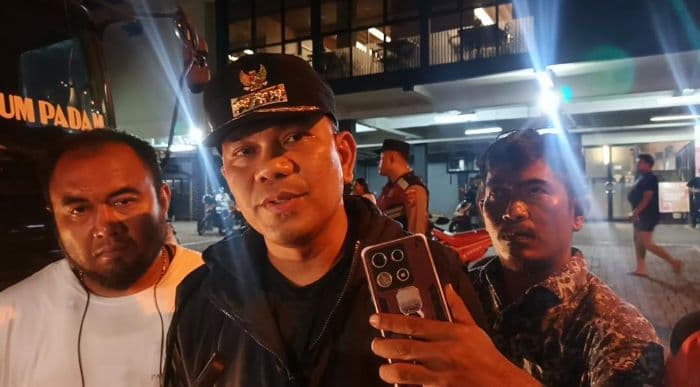 rumah_yang_terbakar_di_jalan_talawi_medan_sudah_lima_tahun_tak_dihuni