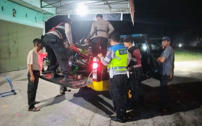 patroli_malam_di_batu_bara_bubarkan_balap_liar_4_remaja_diamankan