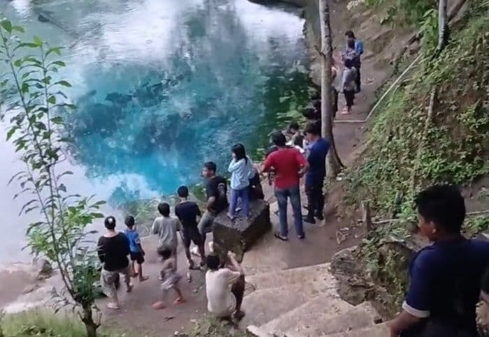 seorang_pria_tenggelam_saat_mandi_di_lokasi_wisata_mata_air_sungai_lobang_