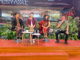 ulos_naik_kelas_medan_fashion_culture_festival_dukung_pemasaran_internasional