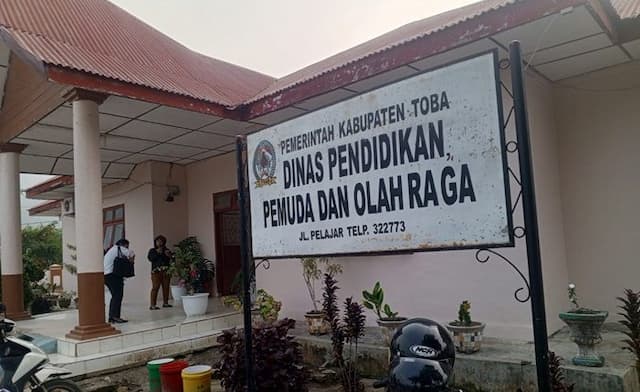 wacana_tinggal_kelas_kembali_mengemuka_ini_tanggapan_orang_tua_dan_guru_di_toba