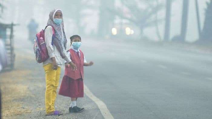 bmkg_imbau_warga_tapteng_dan_sibolga_waspadai_kabut_asap_jarak_pandang_turun_hingga_4_km
