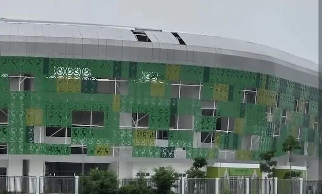 viral_atap_stadion_utama_sumut_hilang