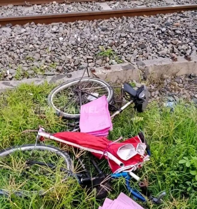 pensiunan_guru_tewas_tertabrak_kereta_api_di_lintasan_pasar_sore_beringin