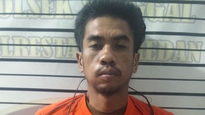 polsek_sunggal_tangkap_pelaku_pencurian_17_tandan_sawit_rekannya_diburu