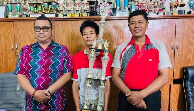 marching_band_sman_4_pematangsiantar_sabet_11_piala_di_karo_merdeka_festival