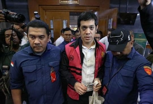 ma_tolak_kasasi_anak_riza_chalid_kerry_adrianto_tetap_dihukum_15_tahun_penjara