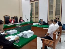 korupsi_dana_pen_untuk_lpju_rp43_miliar_eks_kadis_perkim_taput_dituntut_delapan_tahun_penjara