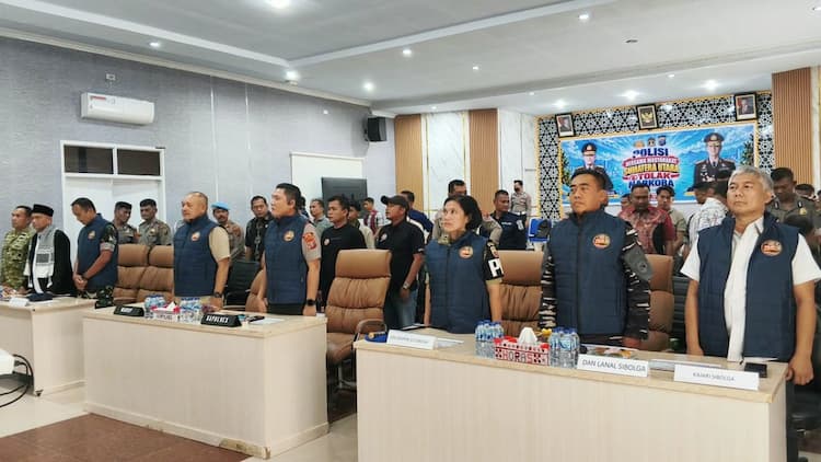 forkopimda_tapteng_ikuti_deklarasi_sumut_tolak_narkoba_bersama_kapolri