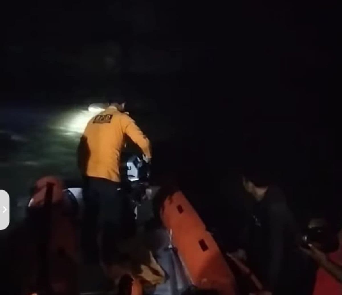 mandi_bersama_teman_dua_pelajar_hanyut_di_sungai_belumai_deli_serdang