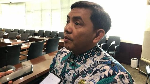 pakar_tegaskan_daratan_baru_dekat_anak_krakatau_bukan_cucu_krakatau