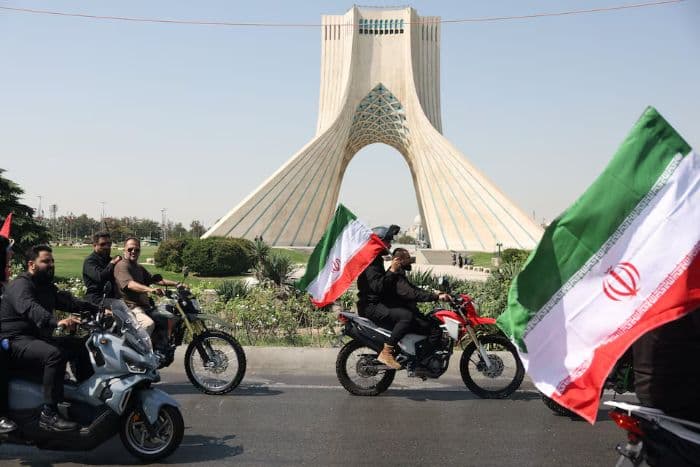 iran_tunggu_respons_as_soal_pembukaan_selat_hormuz