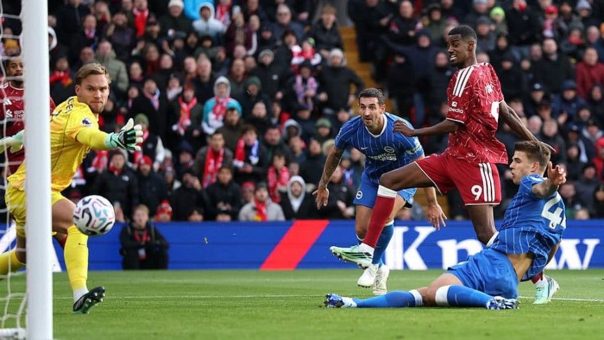 liverpool_taklukkan_brighton_20_the_reds_tembus_empat_besar_