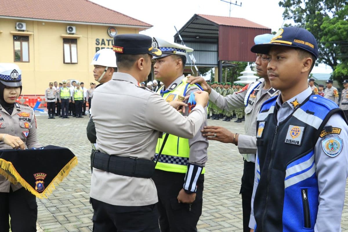 polres_labuhanbatu_gelar_operasi_patuh_toba_2026_6_pelanggaran_jadi_sasaran
