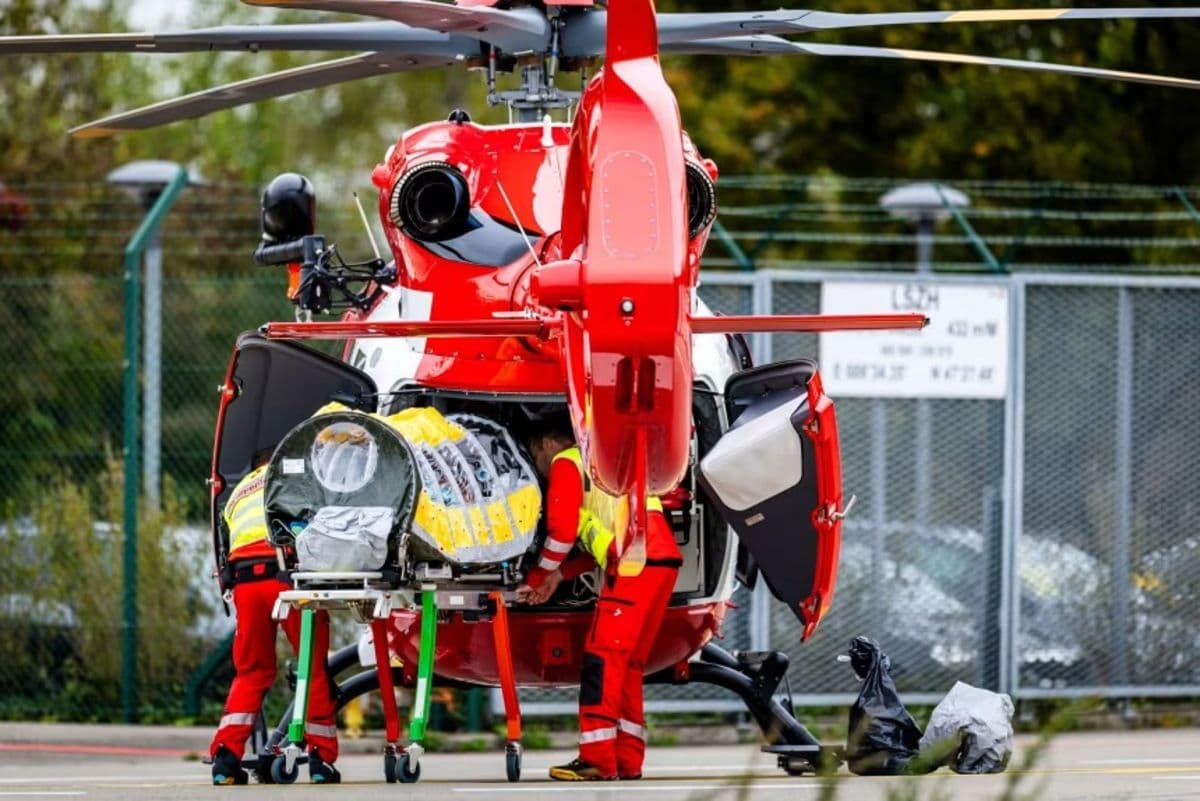 pasien_ebola_di_nigeria_dipulangkan_ke_swiss_52_kontak_erat_dipantau
