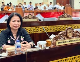 dprd_sumut_desak_kemensos_tindalanjuti_kekurangan_tenaga_pendidik_sekolah_rakyat_di_medan_