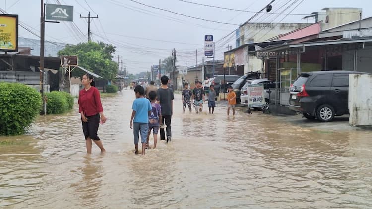 ratusan_rumah_di_klambir_lima_deli_serdang_terendam_banjir