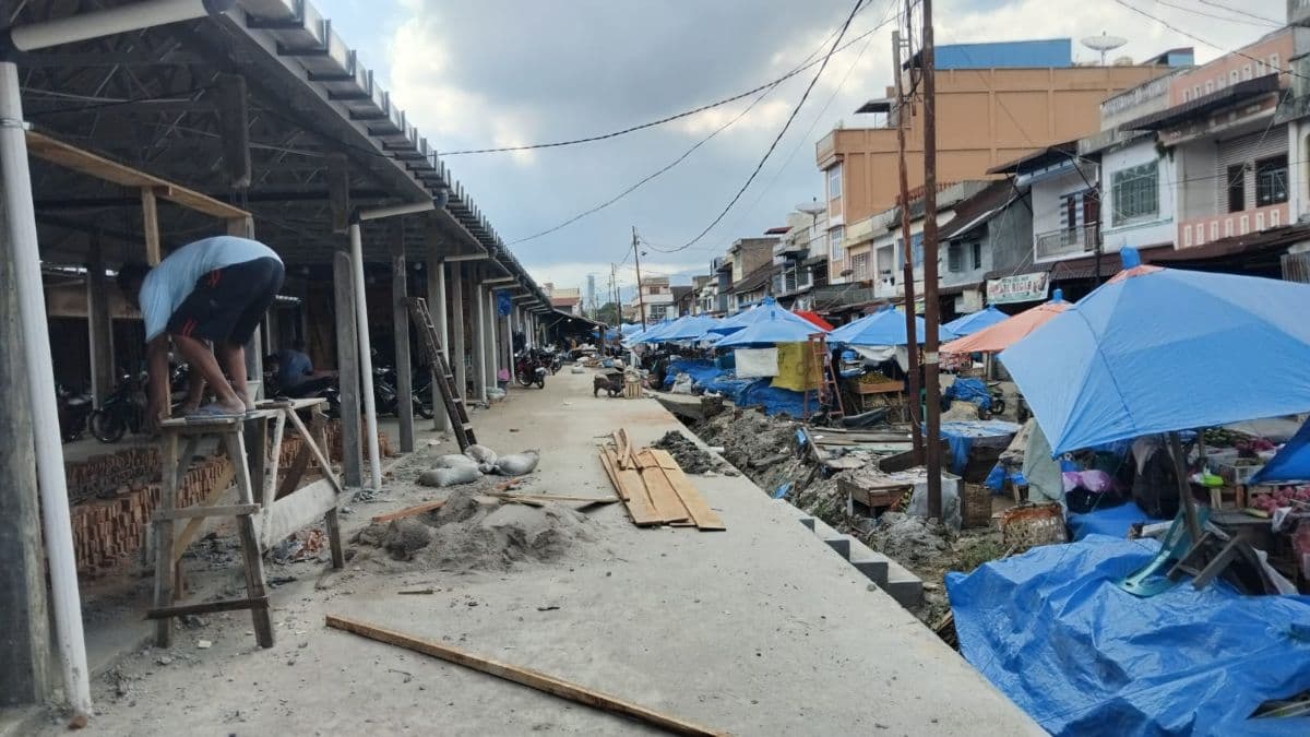 balairung_pasar_dwikora_pematangsiantar_segera_dibuka_270_pedagang_disiapkan_kembali_berjualan