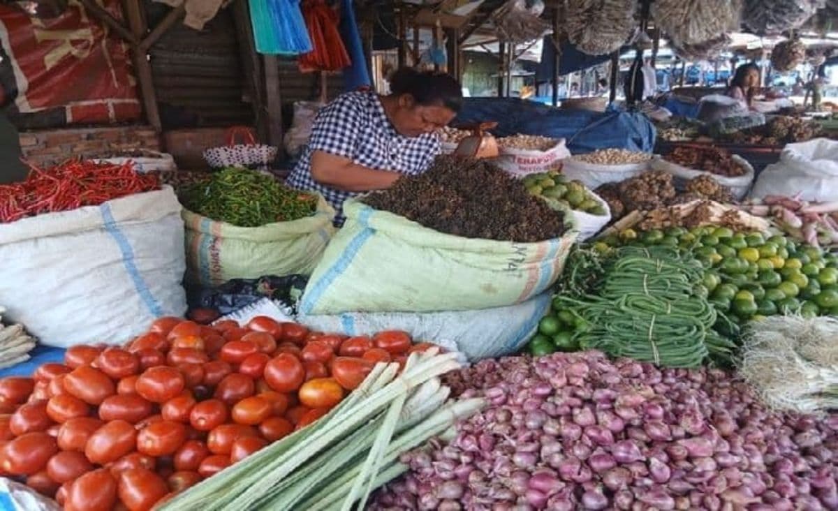 harga_cabai_merah_tembus_rp70_ribu_di_pematangsiantar_pengamat_soroti_rantai_pasok