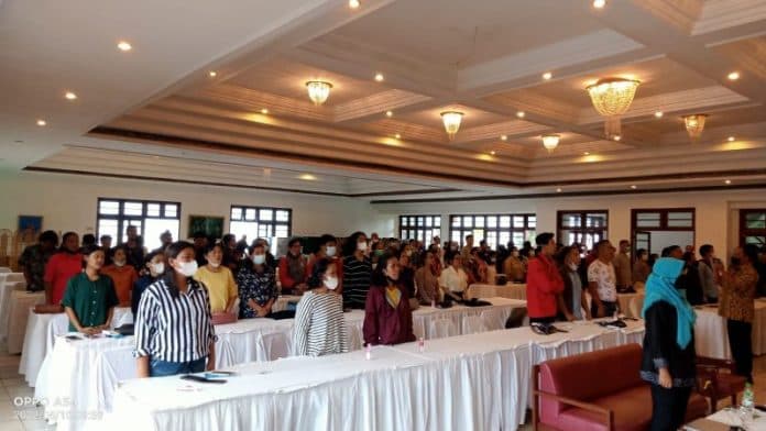 100_wirausaha_muda_umkm_samosir_ikuti_pelatihan_dea