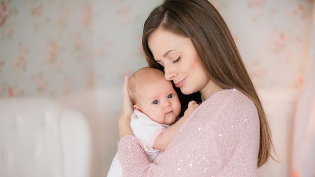 5_langkah_yang_ampuh_sebagai_penurun_panas_bayi