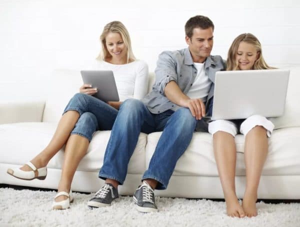 6_aturan_keamanan_internet_yang_harus_diterapkan_kepada_anak_remaja_anda