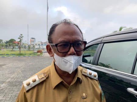 agar_capai_target_simalungun_harus_vaksin_6052_orang_per_hari_sampai_akhir_tahun