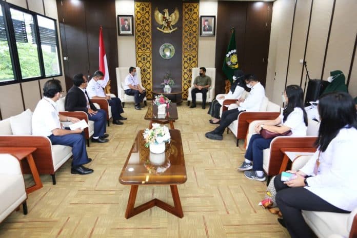 atasi_perubahan_iklim_usu_gagas_webinar_bersama_bmkg