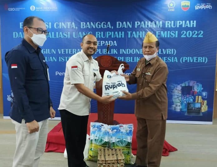 bank_indonesia_siantar_gelar_sosialisasi_cbp_rupiah_kepada_lvri_dan_piveri