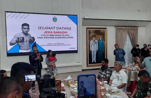 bertemu_gubernur_sumut_jeka_saragih_keluhkan_jalan_rusak_di_simalungun