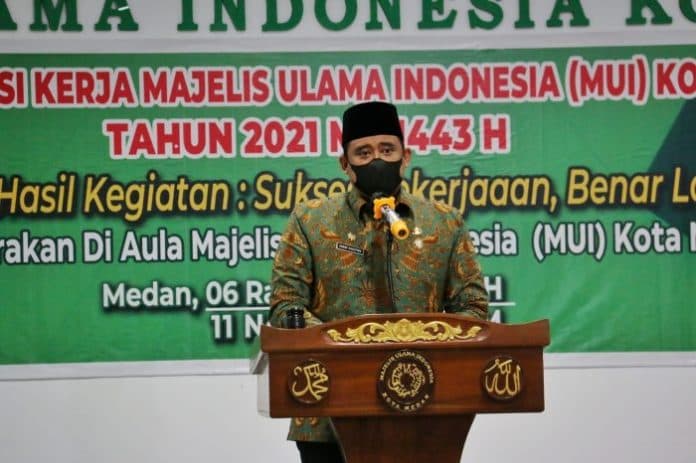 bobby_sebut_mui_banyak_membantu_program_pemko_medan