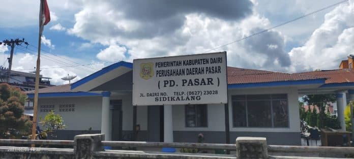 bumd_milik_pemkab_dairi_pd_pasar_bekerja_tanpa_aturan_dan_sop