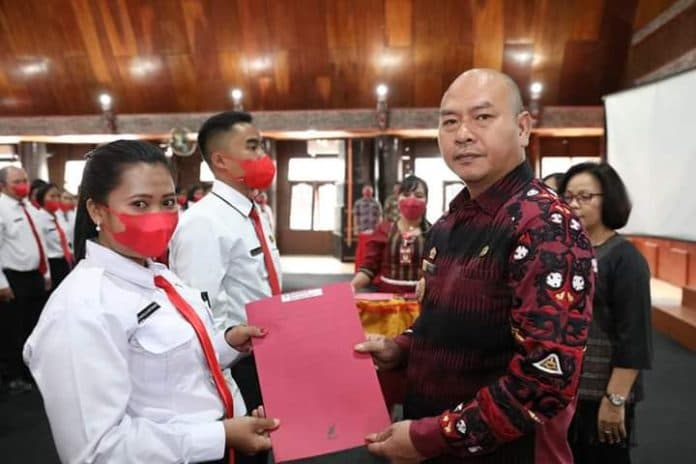 bupati_taput_pppk_harus_mampu_beradaptasi_perkembangan_kemajuan_teknologi