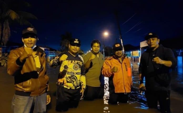 camat_belawan_peringatkan_warga_waspadai_banjir_rob
