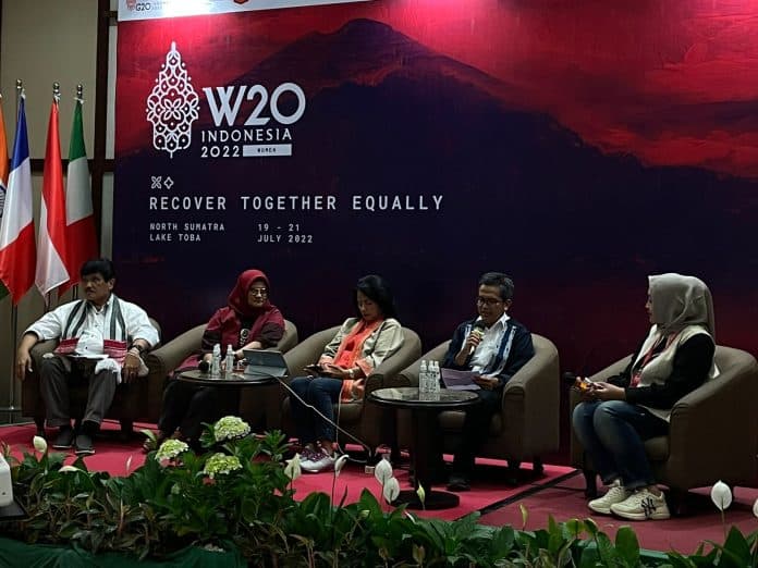 catat_ini_agenda_women20_di_tepian_danau_toba